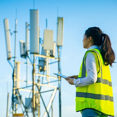 Europoles 372x372
