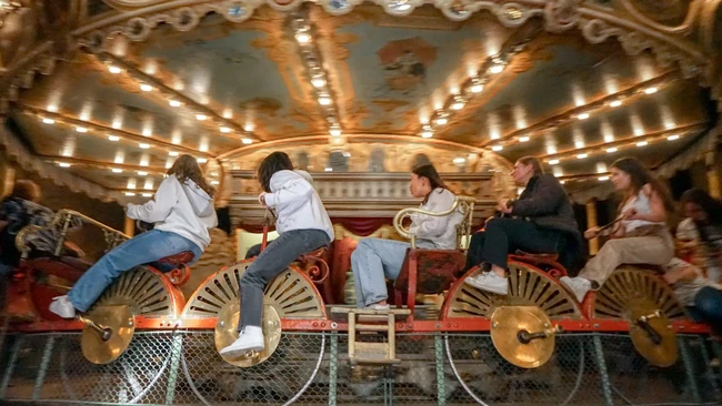 Festival du merveilleux pavillons de bercy musee d