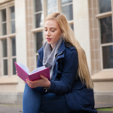 Victoria university 372x372